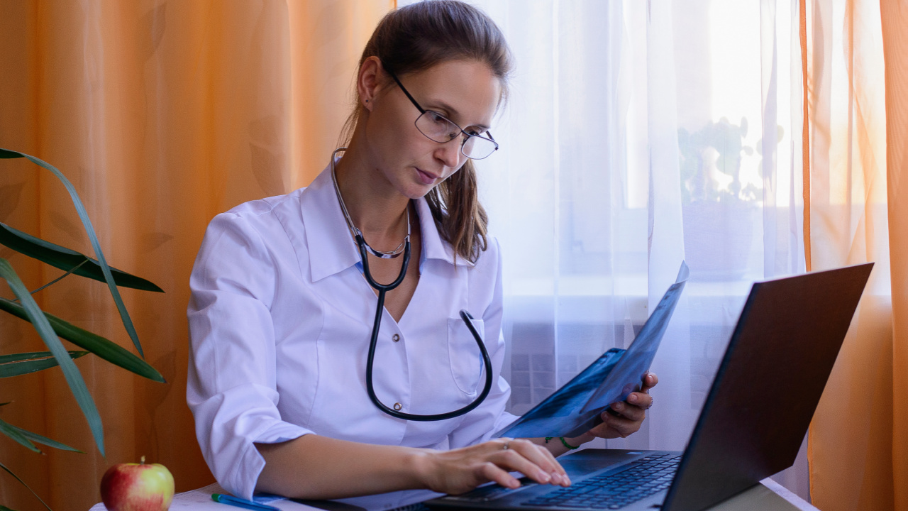 gp-salary-uk-how-to-become-a-gp-in-the-uk-extreme-couponing-uk